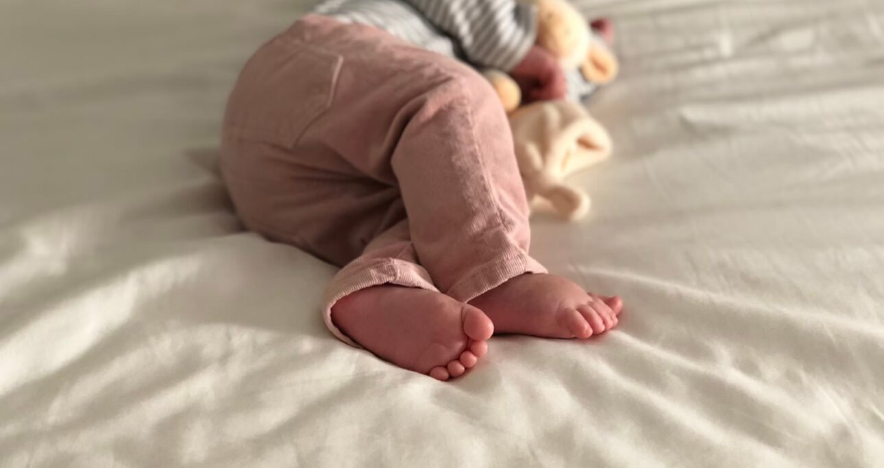 Postpartum Depression: How Newborn Care Specialists Can Be a Lifeline for Parents 